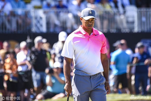 帕尔默邀请赛次轮伍兹72杆