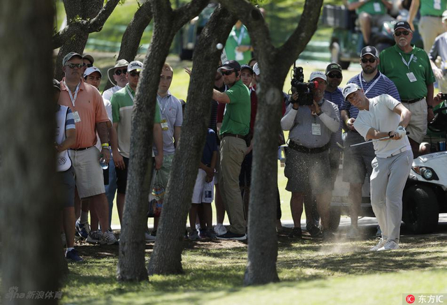 诺伦未能翻盘达斯汀
