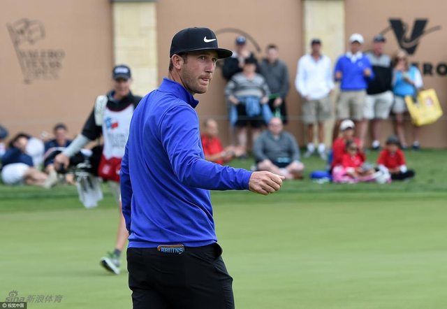 查培尔再冲首冠