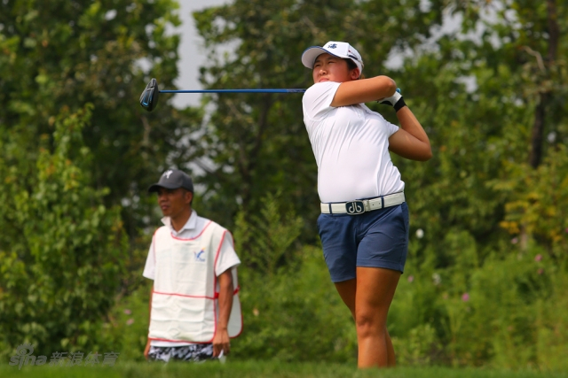 全运会高尔夫女子赛首轮