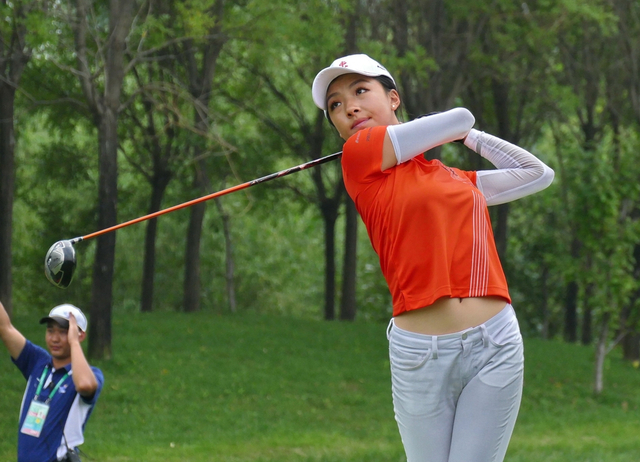 广东队美女何沐妮