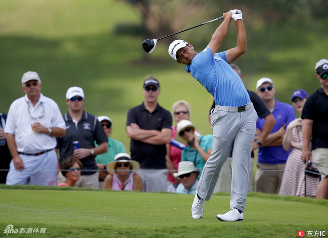 谢奥菲勒成为超级新人