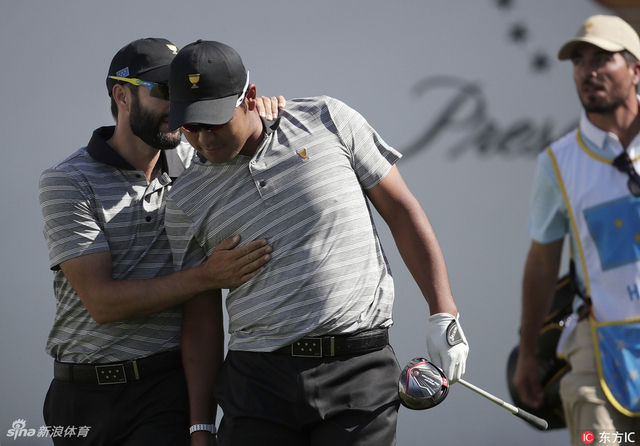 松山英树与哈德文为国际队保住半分