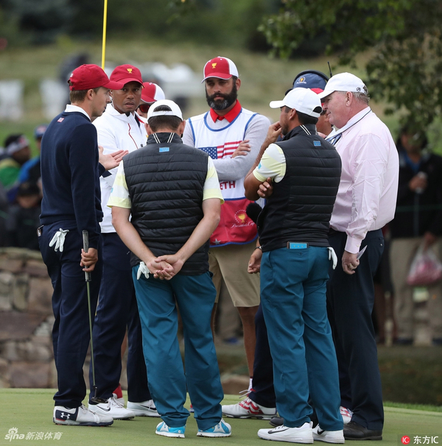 裁判处罚斯皮思，伍兹/戴伊同框