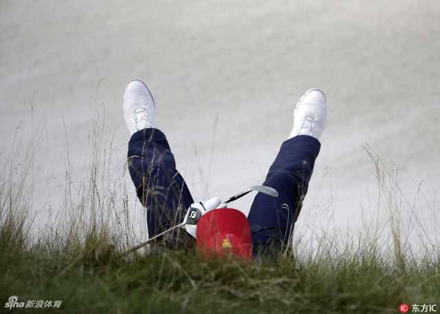 霍夫曼沙坑小憩