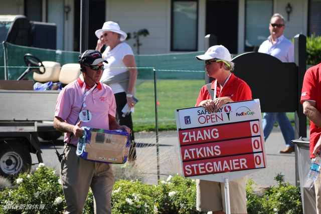 张新军的名字出现在了美巡赛的记分牌上