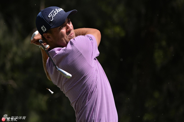 托马斯62杆刷新球场纪录