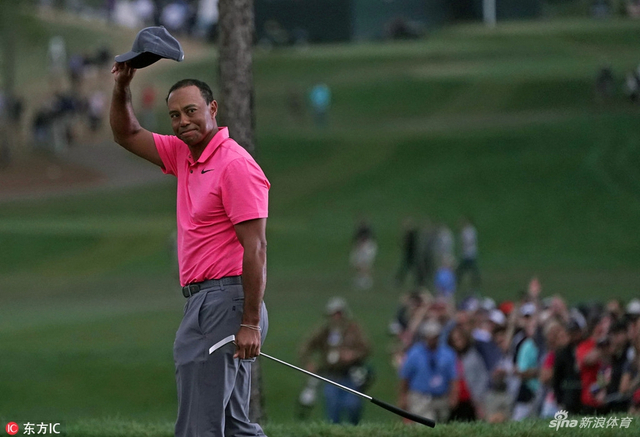 伍兹再交六字头