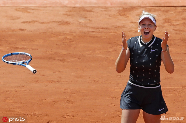 法网哈勒普0-2阿尼西莫娃