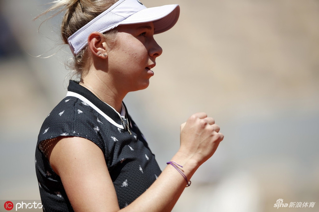 法网哈勒普0-2阿尼西莫娃