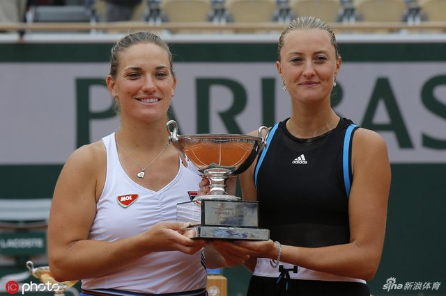 法网决赛段莹莹/郑赛赛获亚军
