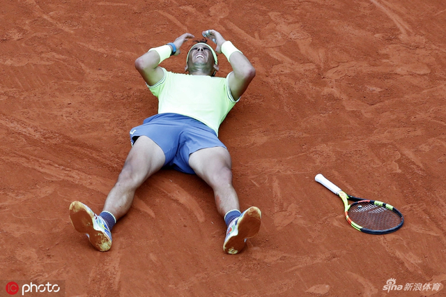 法网决赛纳达尔3-1蒂姆夺冠