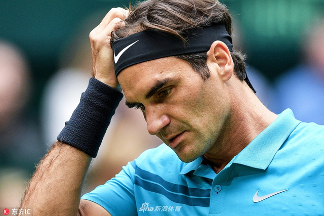 哈雷赛决赛费德勒1-2丘里奇