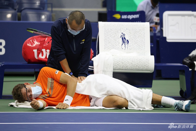 美网兹维列夫3-2晋级决赛