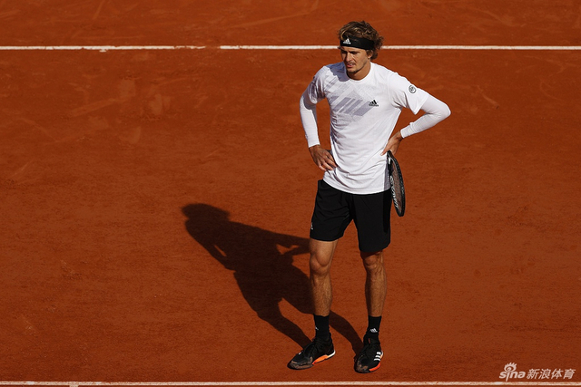 法网兹维列夫1-3辛纳