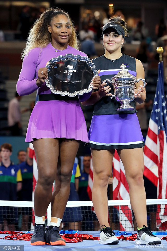 美网女单决赛颁奖00后夺冠