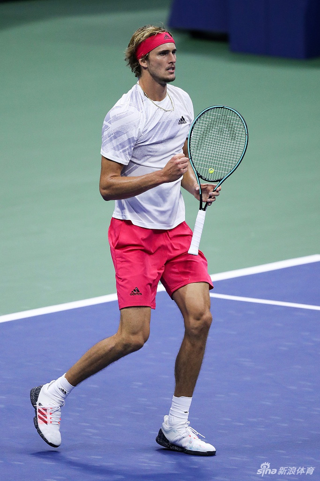 美网兹维列夫3-2晋级决赛