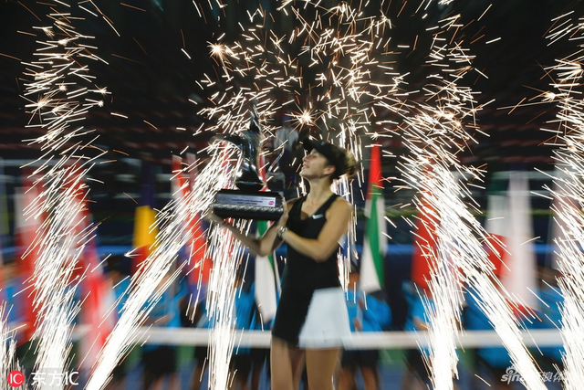 迪拜赛决赛本西奇2-1科娃