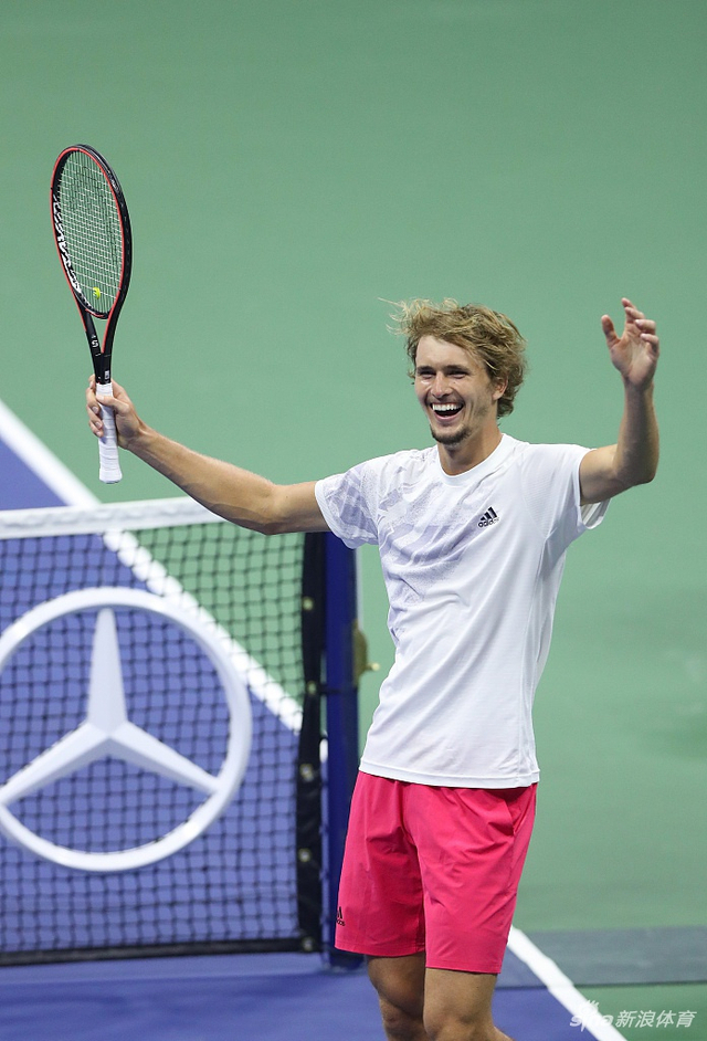 美网兹维列夫3-2晋级决赛