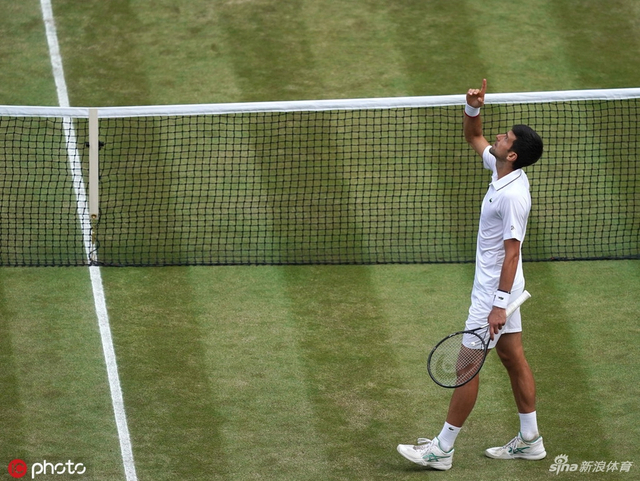 [温网男单决赛]德约科维奇3-2费德勒