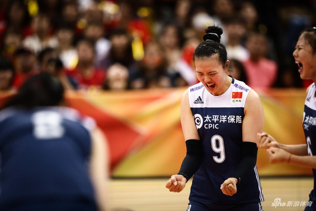 女排世锦赛六强战中国3-2美国