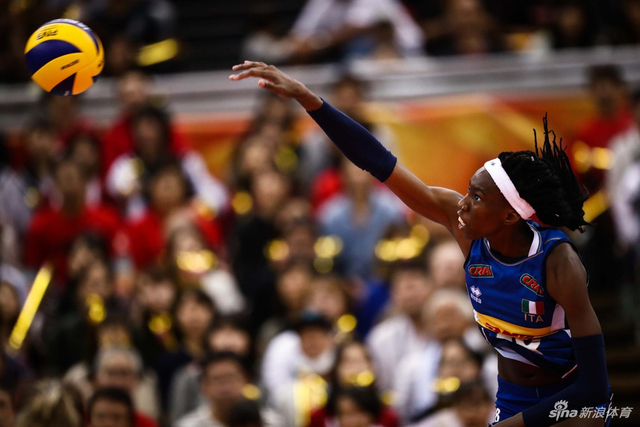 女排世锦赛日本2-3意大利