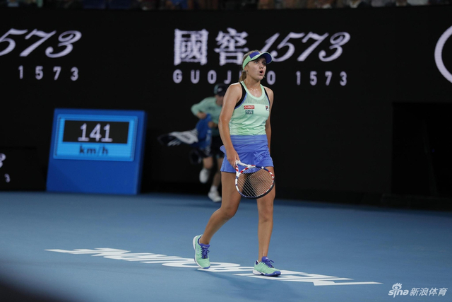 新浪直击澳网肯宁2-1穆古夺冠