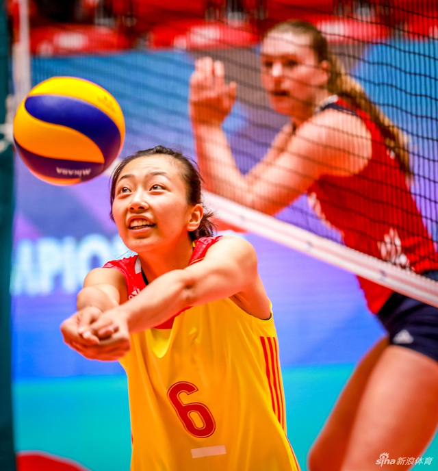 女排世青赛中国3-0美国获第七
