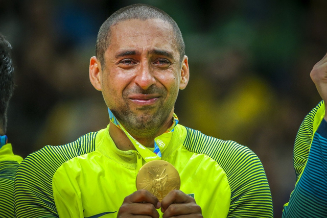 44岁巴西男排自由人将退役