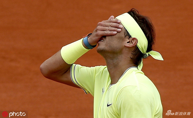 法网决赛纳达尔3-1蒂姆夺冠