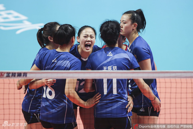 排超排位赛江苏女排1-3八一