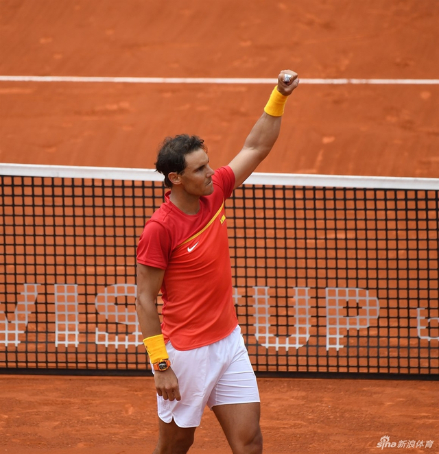 戴杯1/4决赛纳达尔取红土首胜 西班牙1-1德国