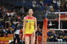 中国女排惜败郎平朱婷难掩失落