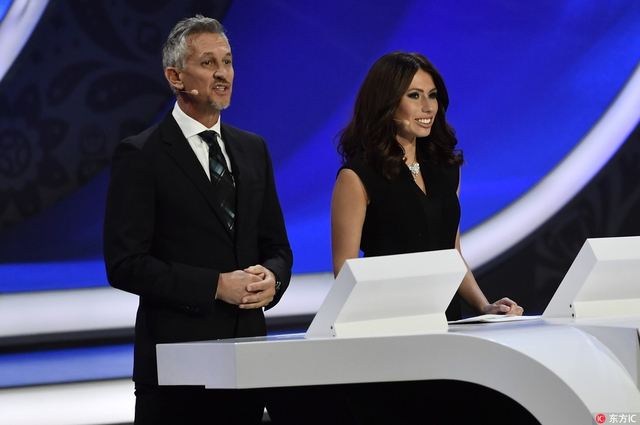 莱因克尔主持抽签