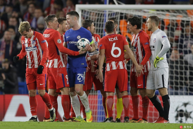 俩边发生小摩擦