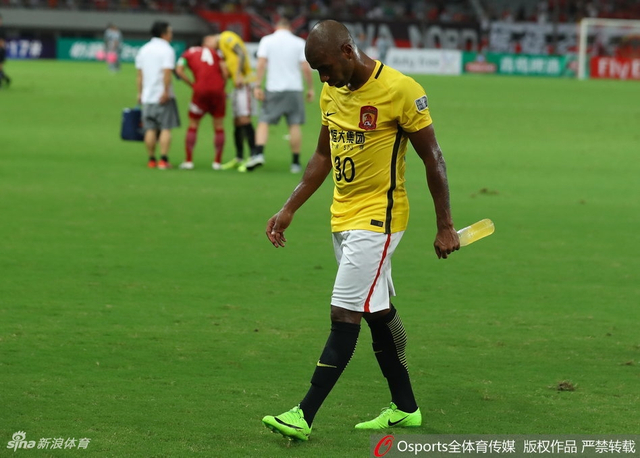 穆里奇垂头丧气