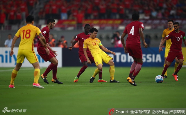 郑智在人群之中