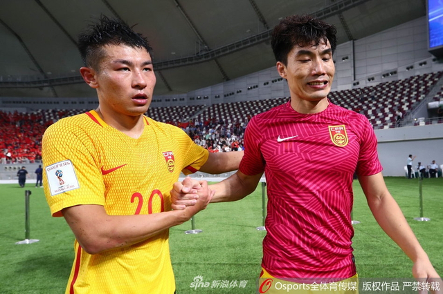 郑智安慰于汉超