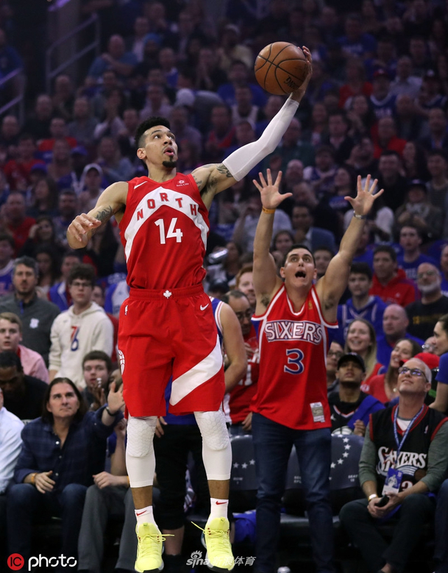 [高清组图]东部半决赛76人大胜猛龙扳成3-3