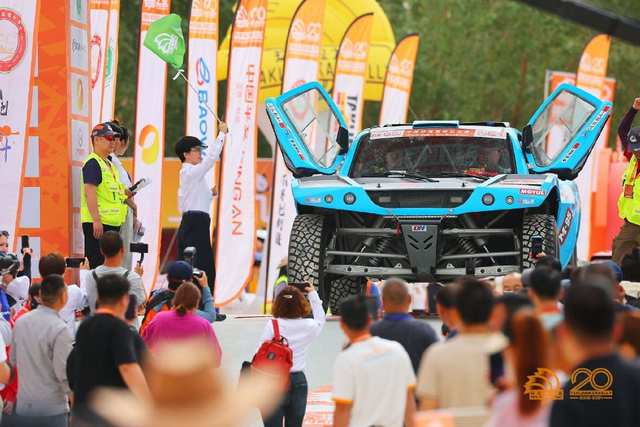 图集-2024年环塔拉力赛揭幕