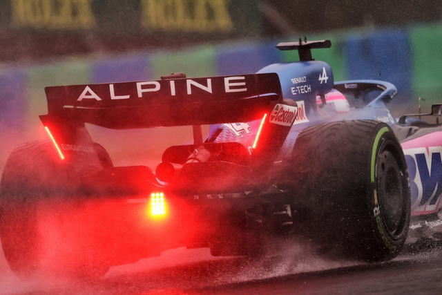 F1匈牙利站维斯塔潘再夺冠军