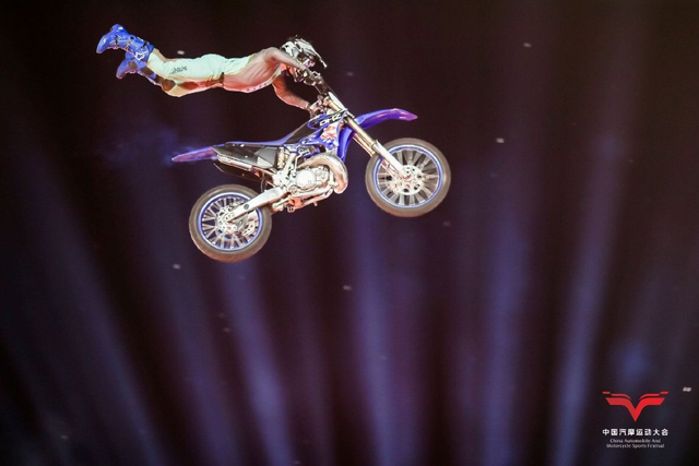图集-空中花式摩托赛精彩纷呈