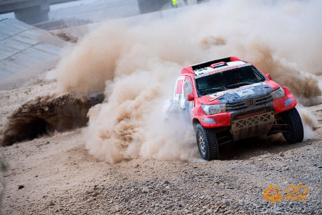 图集-2024年环塔拉力赛揭幕