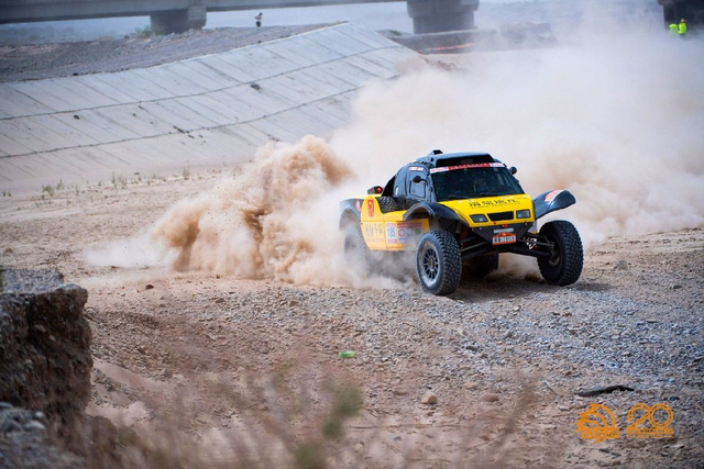 图集-2024年环塔拉力赛揭幕