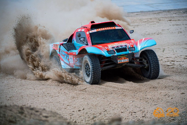 图集-2024年环塔拉力赛揭幕