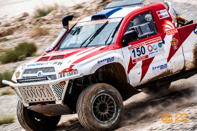 图集-2024年环塔拉力赛揭幕