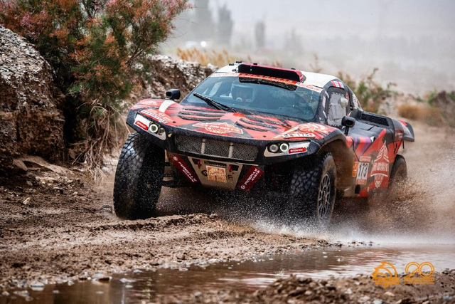 图集-2024年环塔拉力赛揭幕