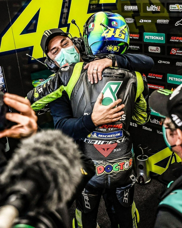 图集-MotoGP传奇罗西谢幕