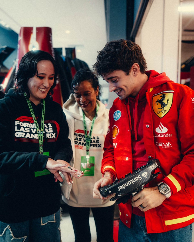 图集-2024F1拉斯维加斯站正赛