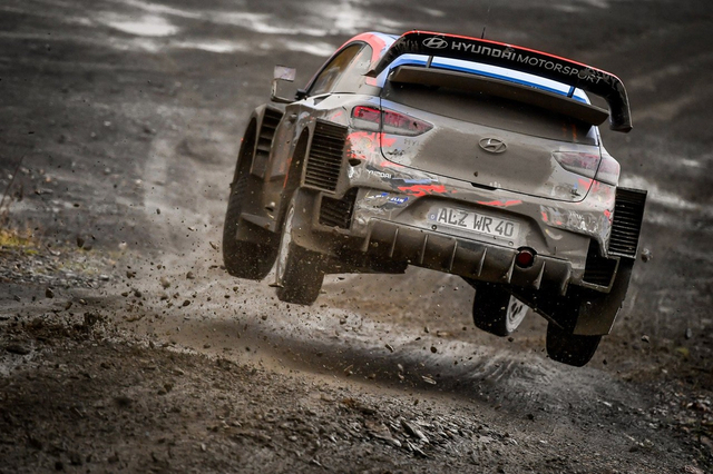 图集-2019WRC英国站赛况